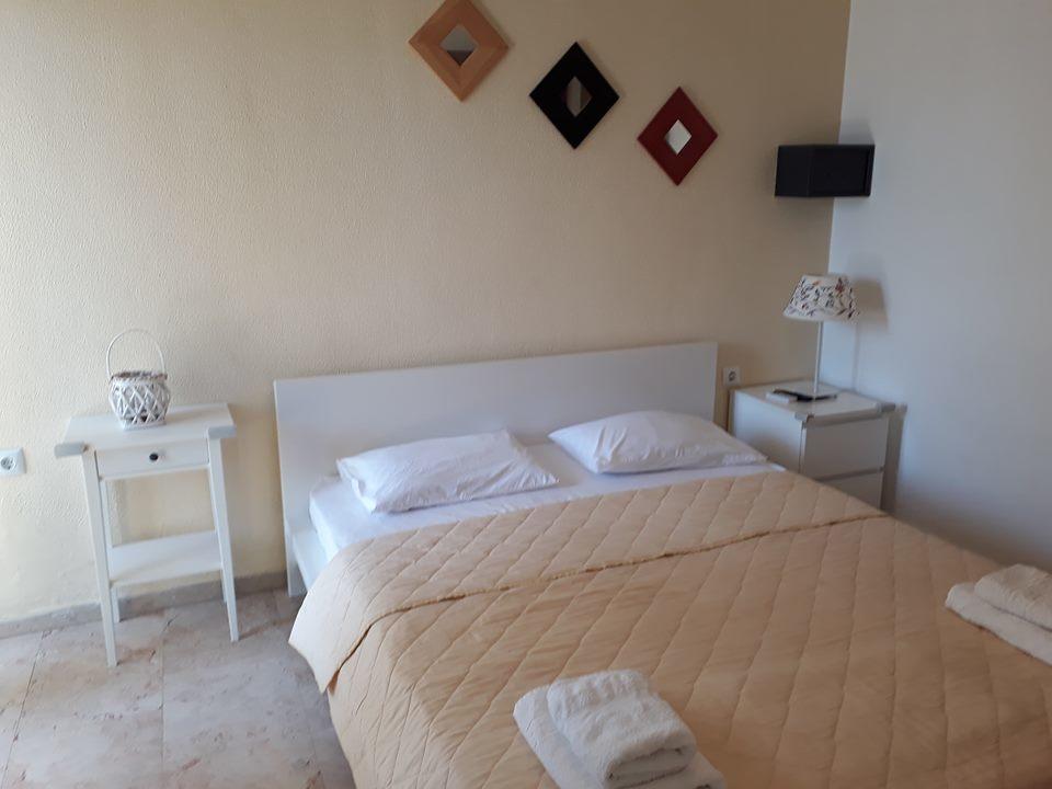 Almirikia Apartments Mourteri Buitenkant foto